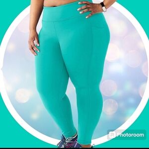 NWT 2XL Weight is Great For Summer Capri & ⅞ Leggings with 2 Side Pockets